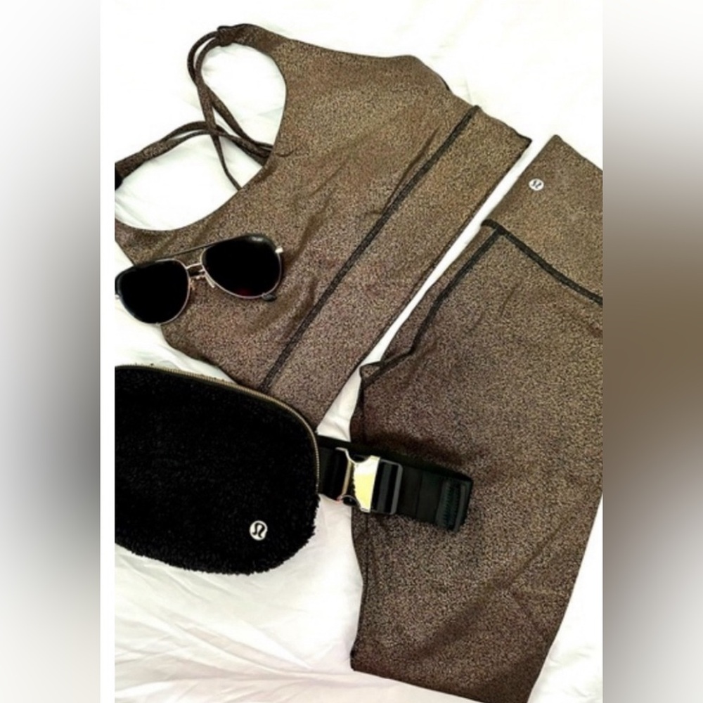 •LULULEMON-Metallic Leggings/4 - Picture 2 of 5